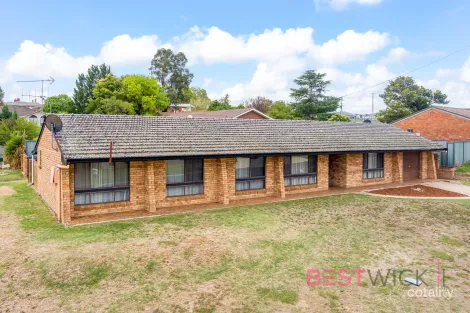 Property photo of 36 Marsden Lane Kelso NSW 2795
