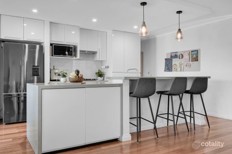 Property photo of 2 Hollins Bend Madeley WA 6065