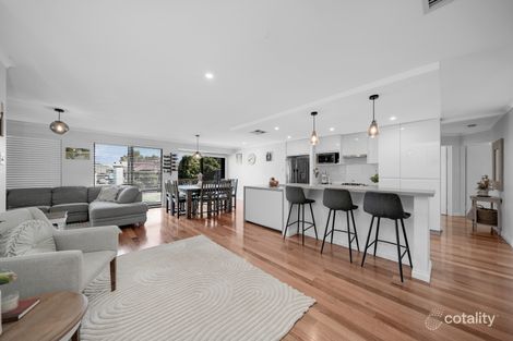 Property photo of 2 Hollins Bend Madeley WA 6065