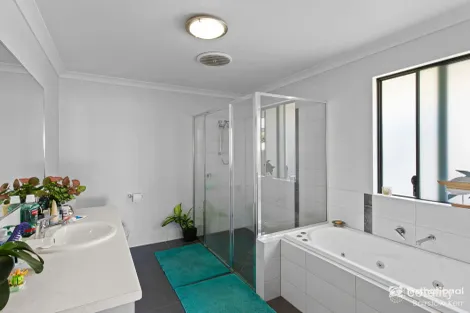 Property photo of 16 Ethereal Drive McKail WA 6330