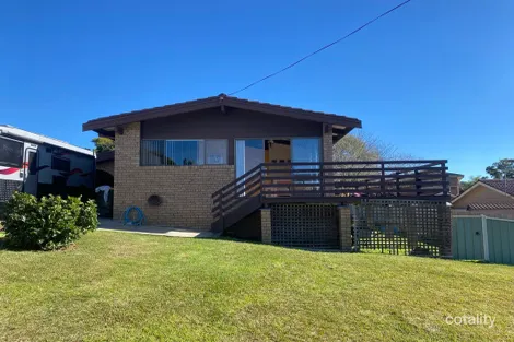Property photo of 21 Simmons Drive Ulladulla NSW 2539