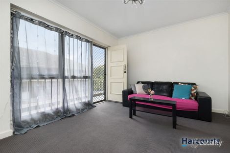 Property photo of 9/16 Kokaribb Road Carnegie VIC 3163