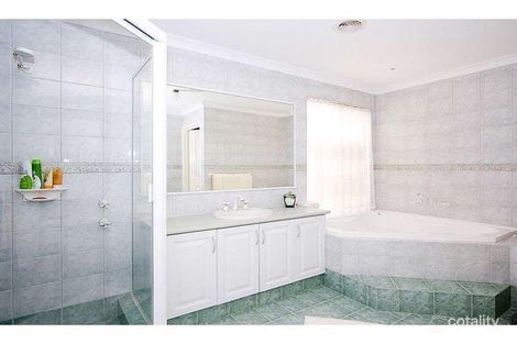 Property photo of 33 Oakdene Drive Madeley WA 6065