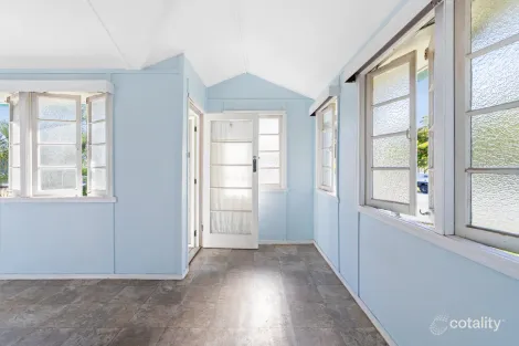 Property photo of 1 Friday Street Shorncliffe QLD 4017