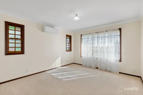 Property photo of 2 Callie Court Highfields QLD 4352