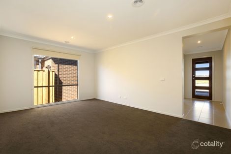 Property photo of 5 Siren Street Beveridge VIC 3753
