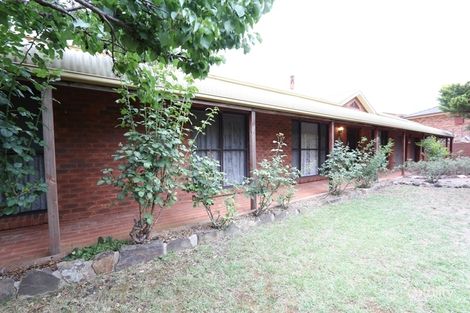 Property photo of 10 Bean Place Llanarth NSW 2795