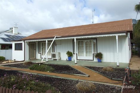 Property photo of 55 Tenth Street Renmark SA 5341