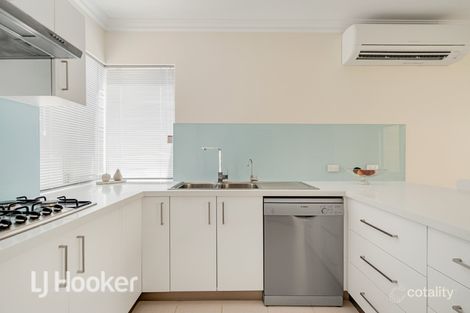 Property photo of 7/8 Centennial Gardens Hillarys WA 6025