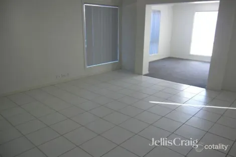 Property photo of 65 Hatchlands Drive Deer Park VIC 3023