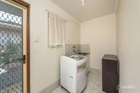 Property photo of 1/4 Alice Terrace Murray Bridge SA 5253