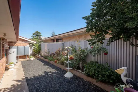 Property photo of 1/4 Alice Terrace Murray Bridge SA 5253