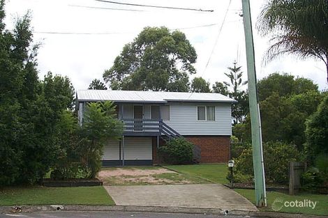 13 Bonhill Ct, Hillcrest, QLD 4118