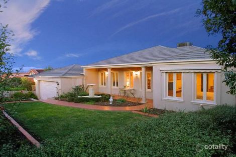 53 Edrington Park Dr, Berwick, VIC 3806