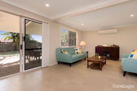 Property photo of 4 Salm Court Carindale QLD 4152