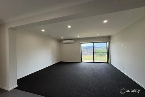 Property photo of 81 Stonehill Drive Maddingley VIC 3340