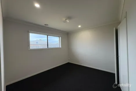 Property photo of 81 Stonehill Drive Maddingley VIC 3340