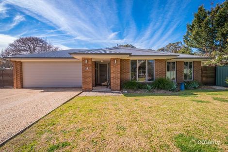 13 Livingstone St, Avenel, VIC 3664