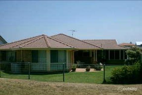 Property photo of 25 Ebbtide Avenue Caves Beach NSW 2281