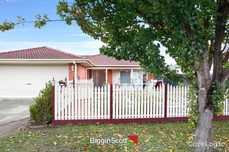 Property photo of 16 Carina Terrace Cranbourne West VIC 3977