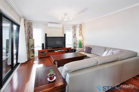 Property photo of 37 Townsend Crescent Ropes Crossing NSW 2760
