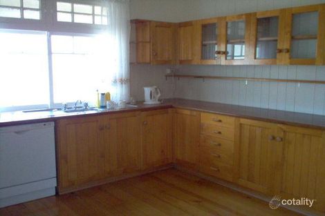 Property photo of 82 Clara Street Wynnum QLD 4178