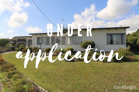 8 Shanahan Pde, Newborough, VIC 3825