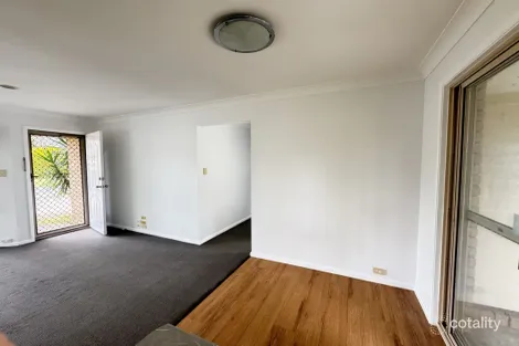 Property photo of 20 Sandalwood Terrace Nerang QLD 4211