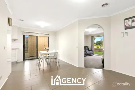 Property photo of 41 Josephine Avenue Cranbourne North VIC 3977