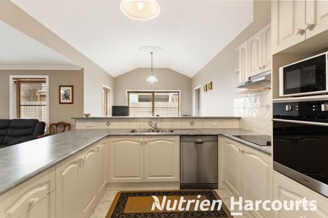 Property photo of 15 Supreme Close Koo Wee Rup VIC 3981