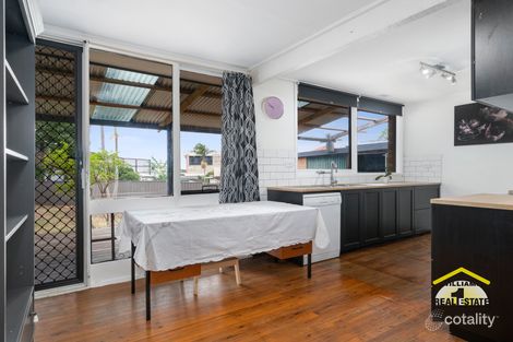 Property photo of 4 Huntingdale Avenue Lansvale NSW 2166