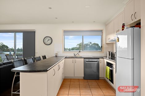 Property photo of 17 Manna Gum Drive Cowes VIC 3922