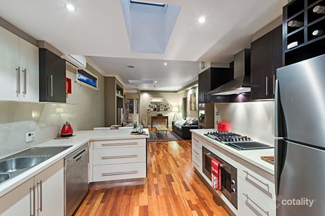 Property photo of 12 Borrie Street Reservoir VIC 3073