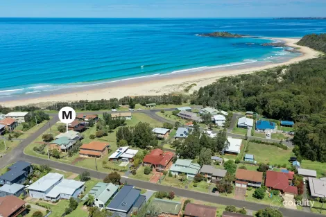 Property photo of 15 The Rampart Manyana NSW 2539