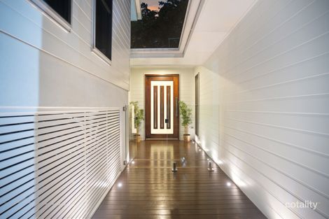 Property photo of 7 Bellevue Crescent Edge Hill QLD 4870