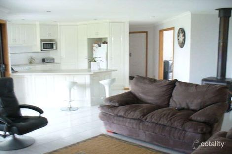 Property photo of 10 Callahan Place Mount Gambier SA 5290