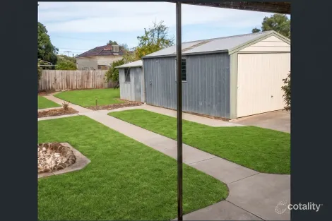 Property photo of 16 Blendon Avenue St Albans VIC 3021
