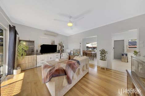 Property photo of 34 Flounder Crescent Toolooa QLD 4680