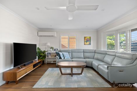 Property photo of 9 Saint Lawrence Street Wavell Heights QLD 4012