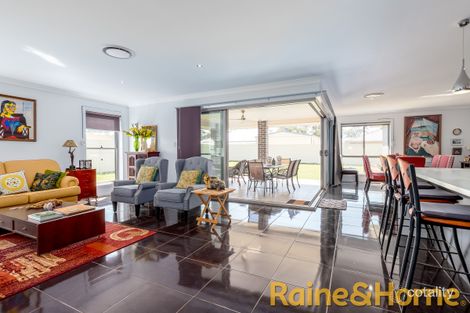 Property photo of 21 Timgarlen Avenue Dubbo NSW 2830