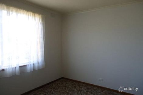 Property photo of 28 Hercules Street Long Gully VIC 3550
