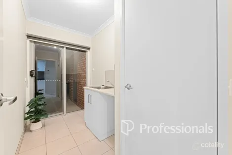 Property photo of 21 Mitchell Court Gol Gol NSW 2738