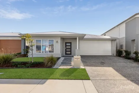10 Greenlink St, Deebing Heights, QLD 4306