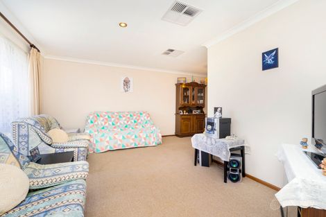 Property photo of 9 Warrandyte Drive Craigie WA 6025