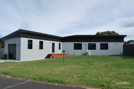 Property photo of 2 Kruvale Court Primrose Sands TAS 7173