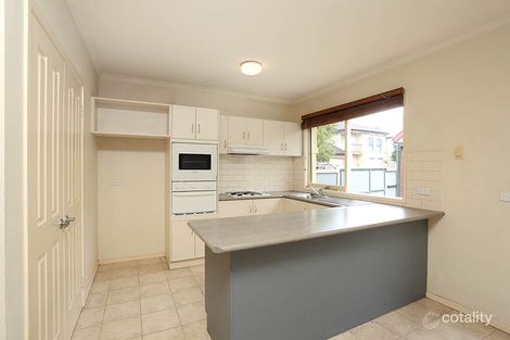 Property photo of 8 Smorgon Square Kensington VIC 3031