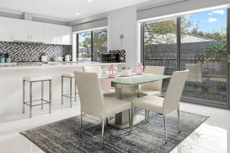 Property photo of 3/24 Ruth Road Mornington VIC 3931