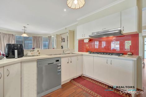 Property photo of 23 Robinswood Parade Narre Warren South VIC 3805