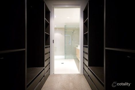 Property photo of 232/3 Pendraat Parade Hope Island QLD 4212