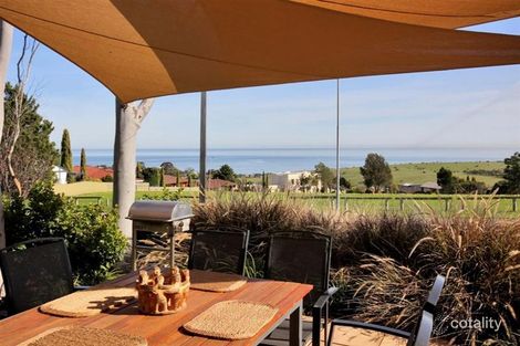 21 Farming Cres, Hallett Cove, SA 5158